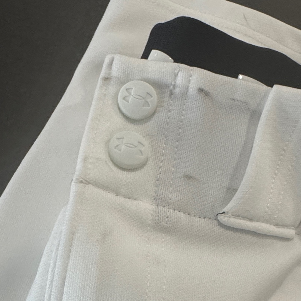 Two pairs of Under Armour medium adult White Performance baseball Pants - Picture 4 of 6
